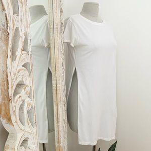 Long White Basic T-Shirt - FREE WITH BUNDLE